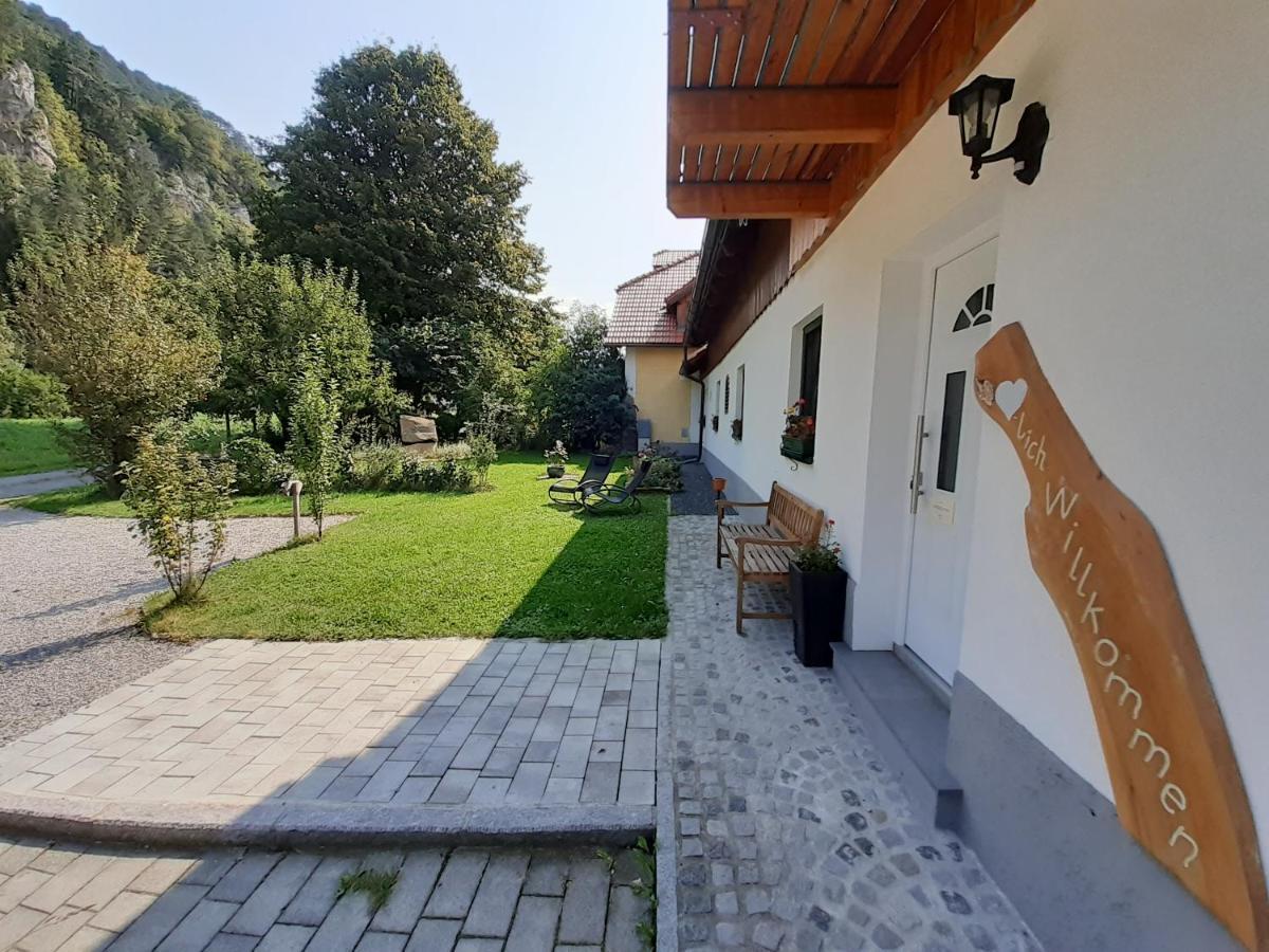 Riedhof * Fahrenbach